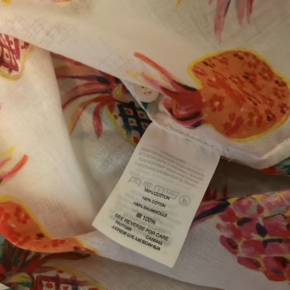 ✨ HP J.Crew Pineapple Print Lightweight 1/4 Button Down - Picture 7 of 8